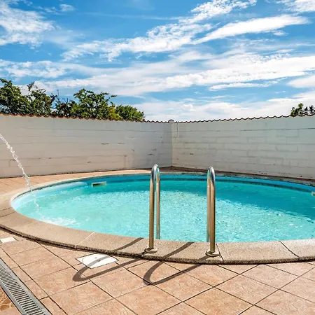2 Bedroom Stunning In Tranekaer